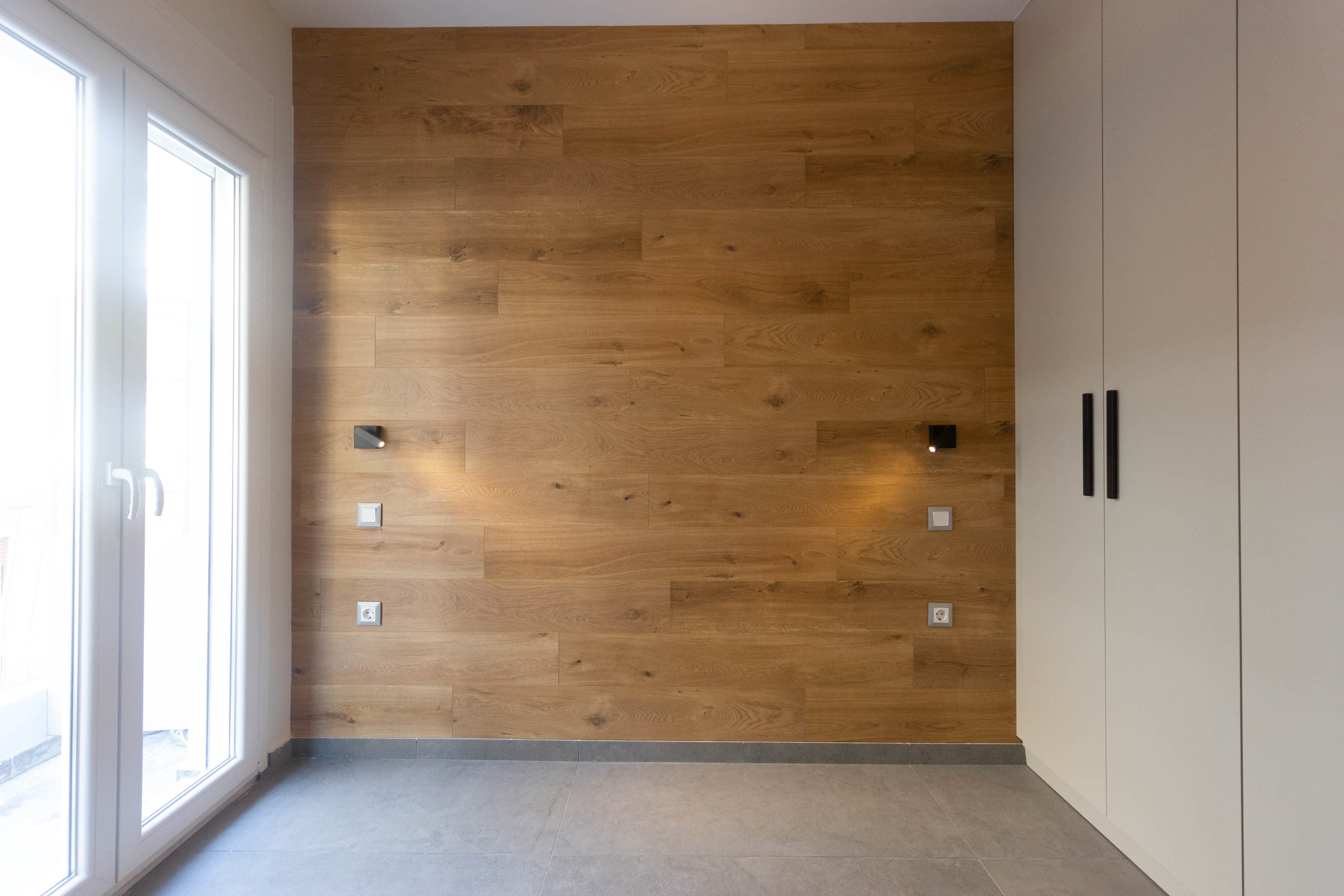 Εξαδακτύλου 15